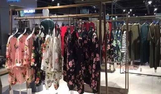 潮牌服装批发市场在广州哪里，进货要注意什么？